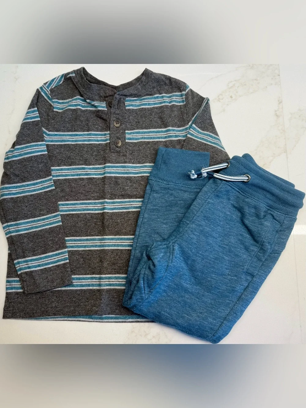 Old Navy & Cat & Jack 3T Outfit Bundle | Henley Shirt + Jogger Pants